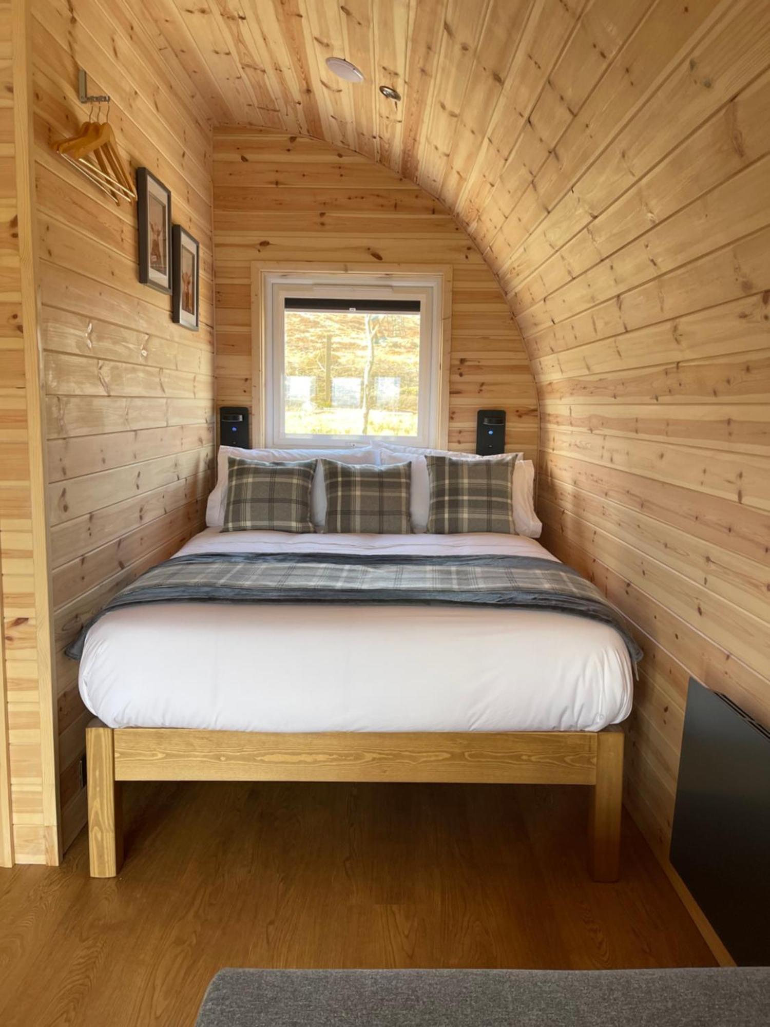 Stoer Pods - Quinag Pod Villa ลอคคินเวอร์ ภายนอก รูปภาพ